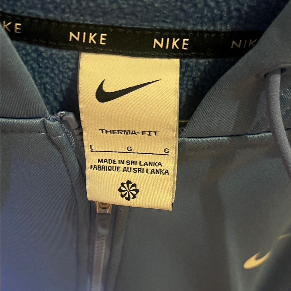 Nike Women's Teal Bomber Jacket - Picture 2 of 3